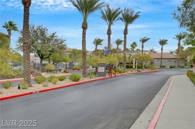 Photo - 950 Seven Hills Dr Unit 2313