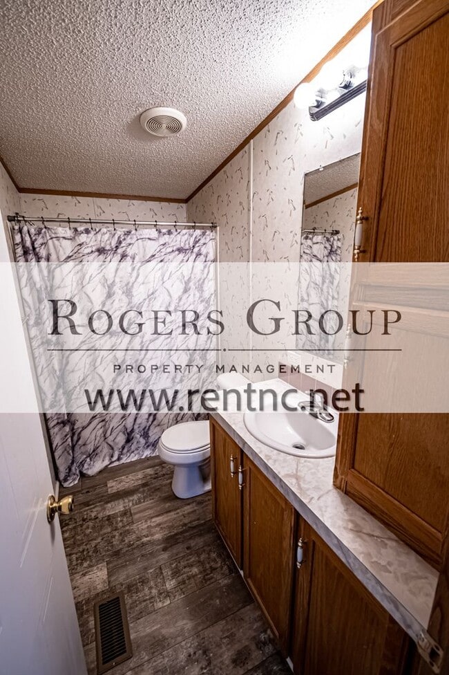 Photo - 128 Twilight Ln