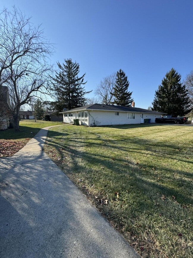 Photo - 601 Kenny Ln