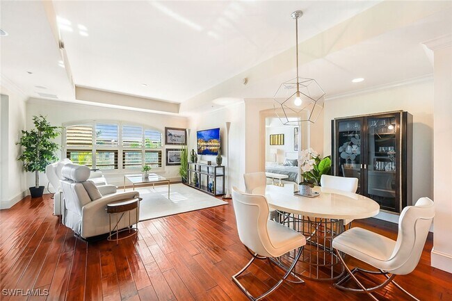 Photo - 9115 Strada Pl Unidad 5404