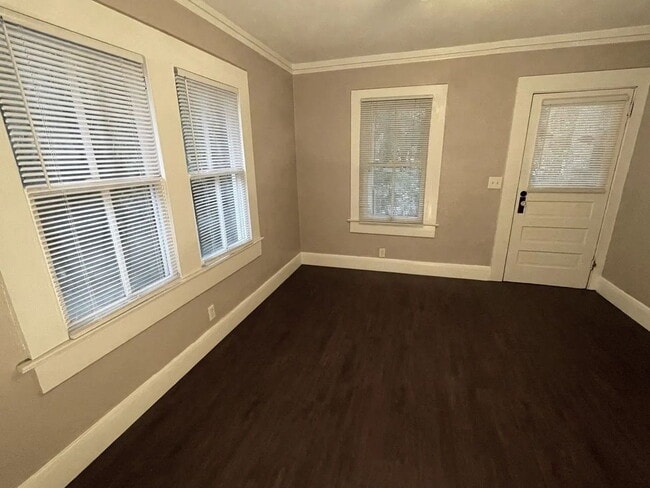 Photo - Affordable 1/1 next to Cascades Park!