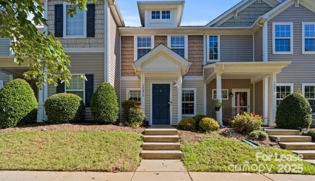 Photo - 15270 Crossing Gate Dr Townhome