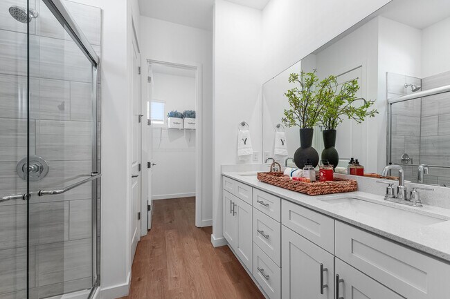 Yardly City Park apartments — community photo