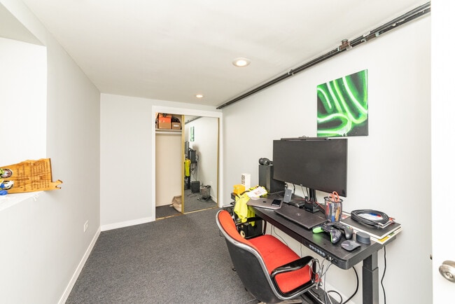 Photo - 2833 N Albany Ave Unit G