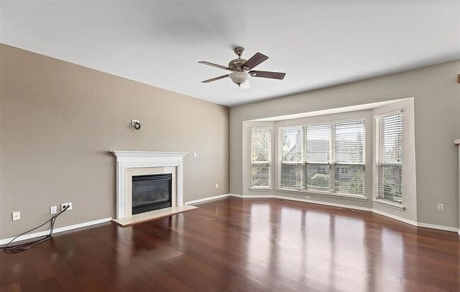 Photo - 605 Thornridge Dr