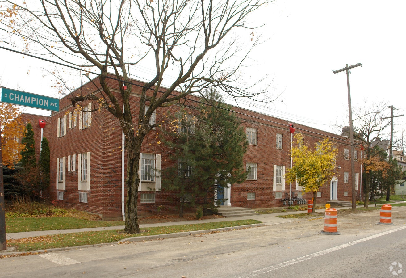 Photo - 1157 Bryden Rd