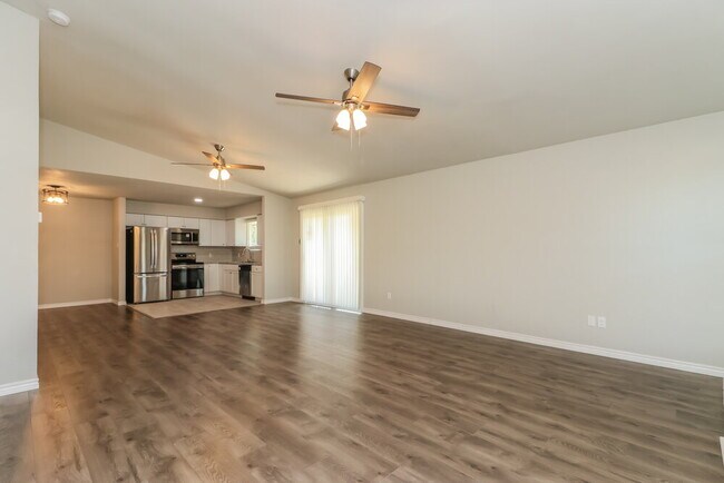 Photo - 3300 Chalmette Ct