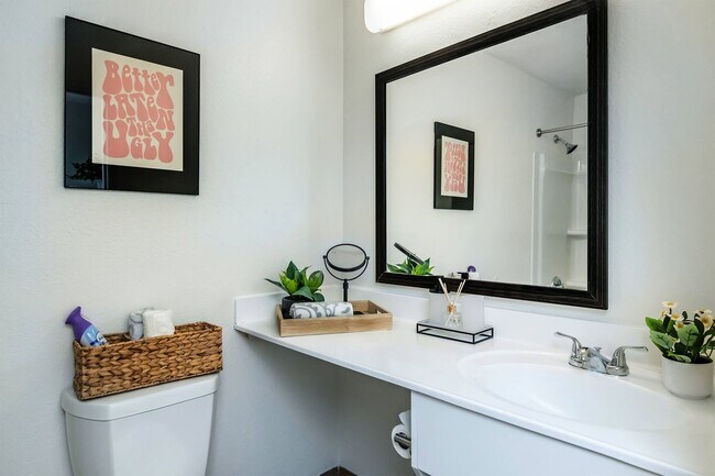 Vivo Living North Woods