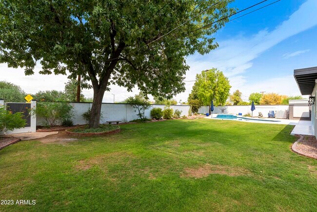 Photo - 3318 E Onyx Ave