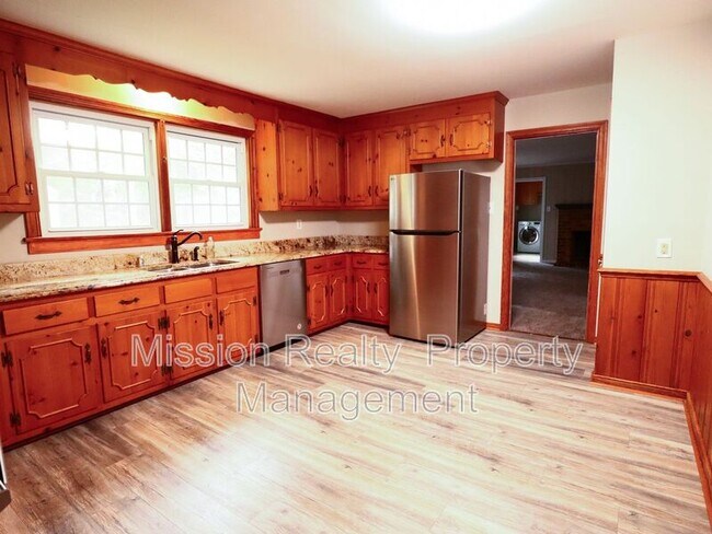 Photo - 1519 Chauncey Ln