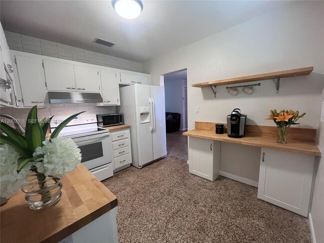 Photo - 9840 SW 165th Terrace