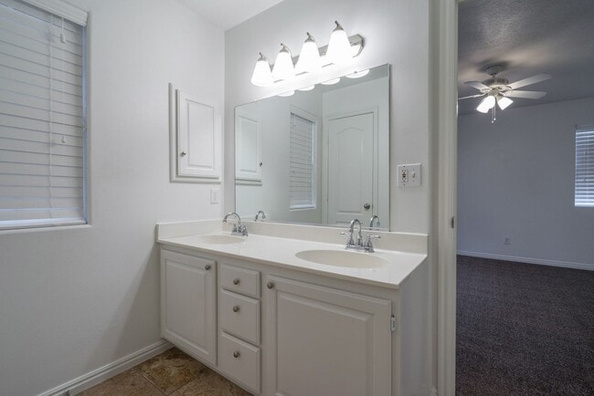 Photo - La Paloma Condo with 2-Bedrooms and 2-Bathrooms