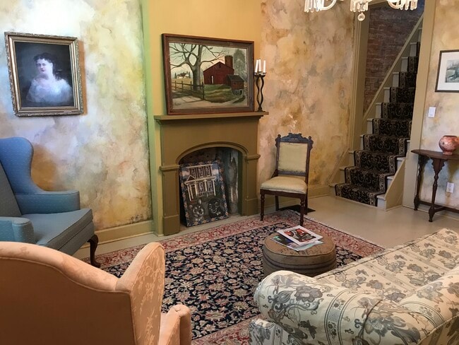 Primer piso - 311 S 3rd St