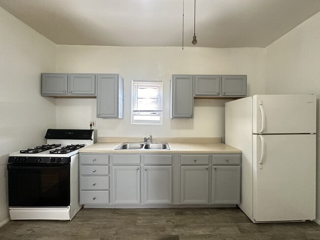 1717 N Kimball Ave Unit J03P