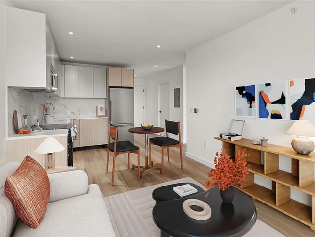 Photo - 5055 Broadway Unit 212