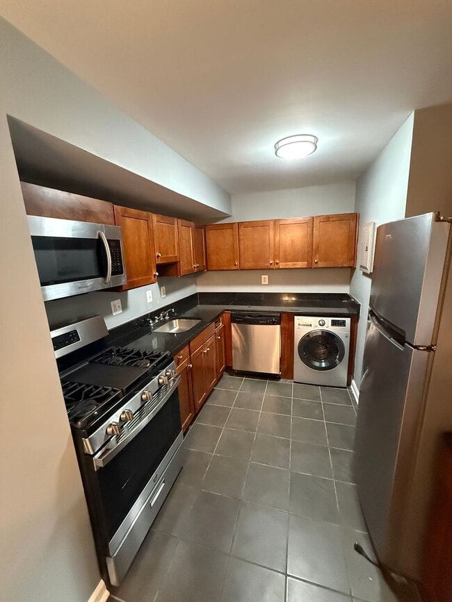 Photo - Beautiful 2 Bedroom 1 Bath Condo Conveniently Located
