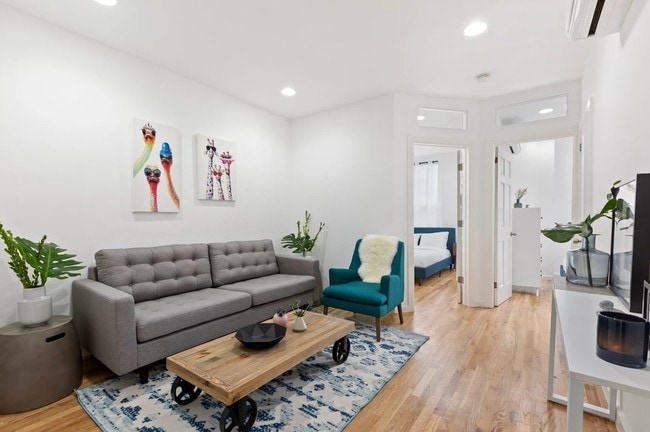 Malcolm X Boulevard - CO-LIVING - Malcolm X Boulevard - CO-LIVING Apartments