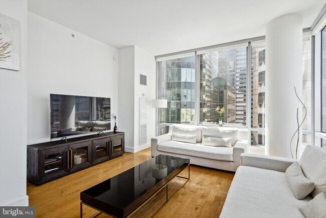Photo - 1414 S Penn Square Unit 28F