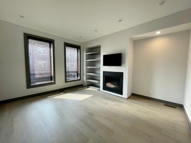 Photo - 1034 Missouri Ave