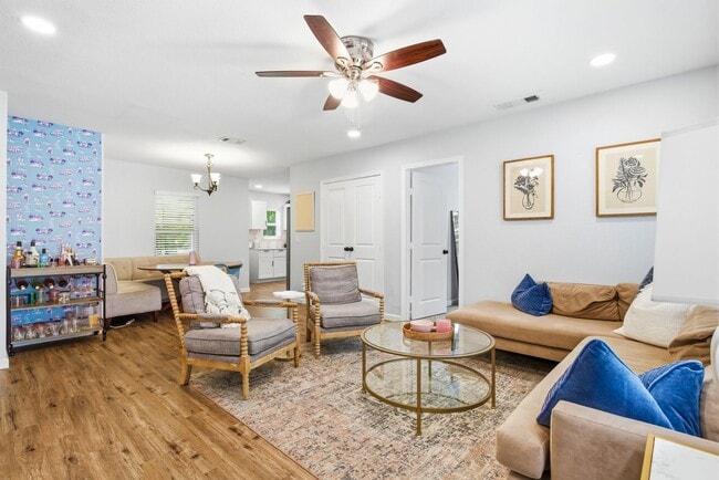 Photo - TCU-2712 Frazier Ave