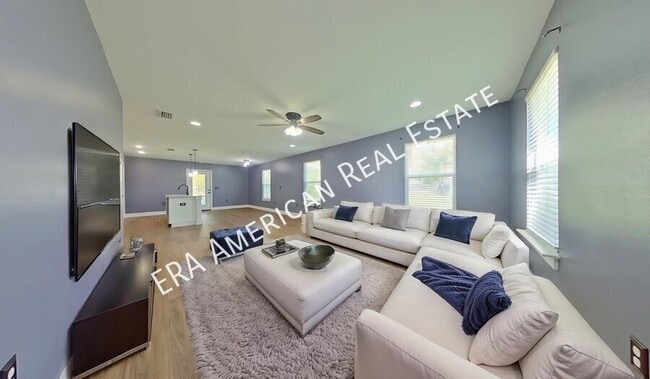 Photo - 816 W Walnut Ave