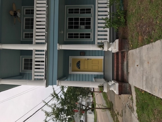 Photo - 900 E Park Ave