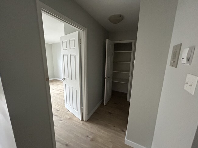 Photo - 5222-5222 Green St Unit 42