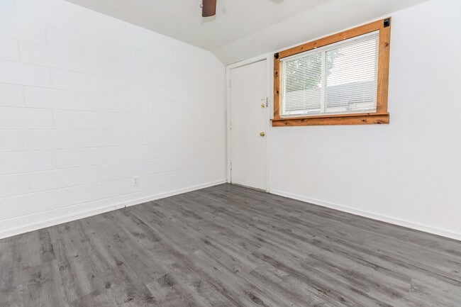 Premier Garden Apartments