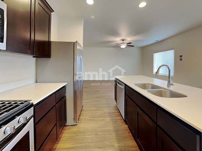 Photo - 2183 NW Woodland Dr