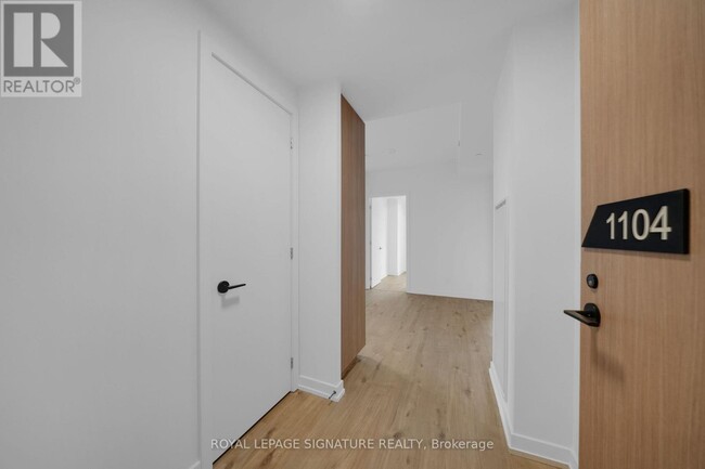 Photo - 35 Parliament St Unité 1104