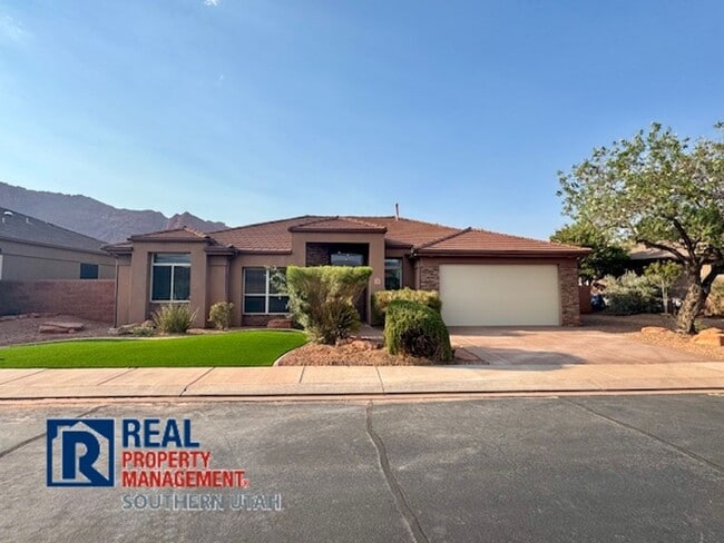 Copper Canyon 3 Bedroom Home - Copper Canyon 3 Bedroom Home