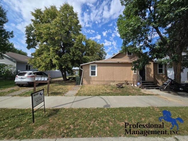 Building Photo - 2 bedroom in Billings MT 59101 Rental