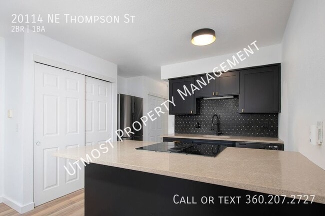 Photo - 20114 NE Thompson St
