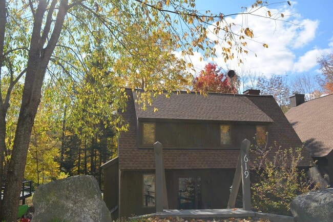 Photo - 619 Otter Rd