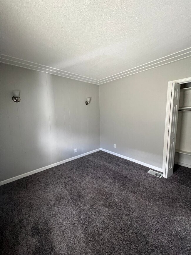 Photo - 3 Bedroom 1 Bathroom