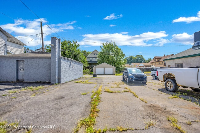 Photo - 1149 Luzerne St