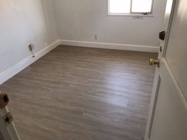 Photo - Room in an old convent Unit Room 8