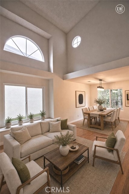3211 Armsley Dr