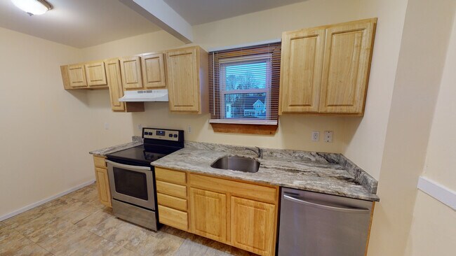 Photo - 19 Studley Ave Unit 2