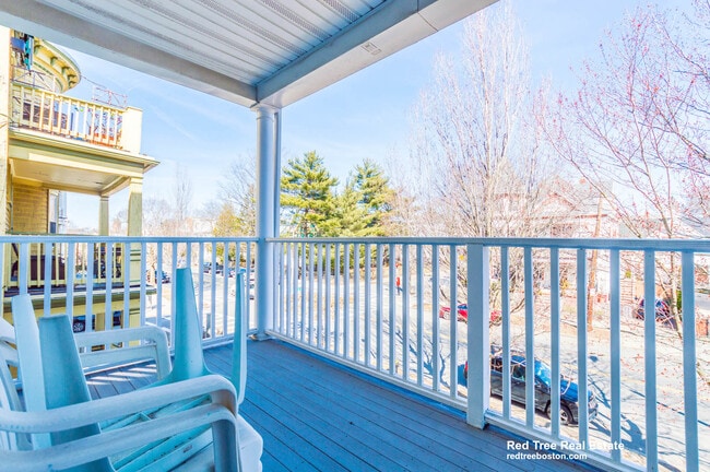 Photo - 31 Pleasant St