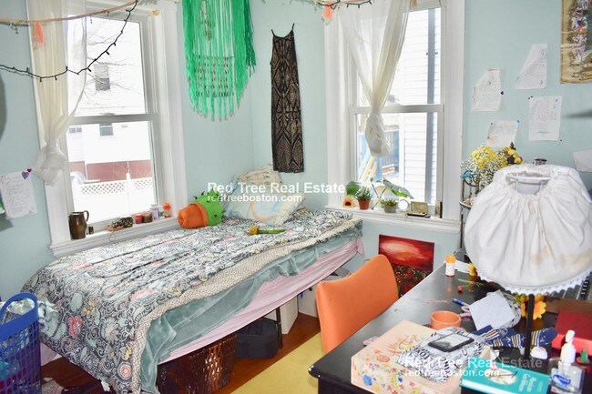 Photo - 42 Day St Unit A