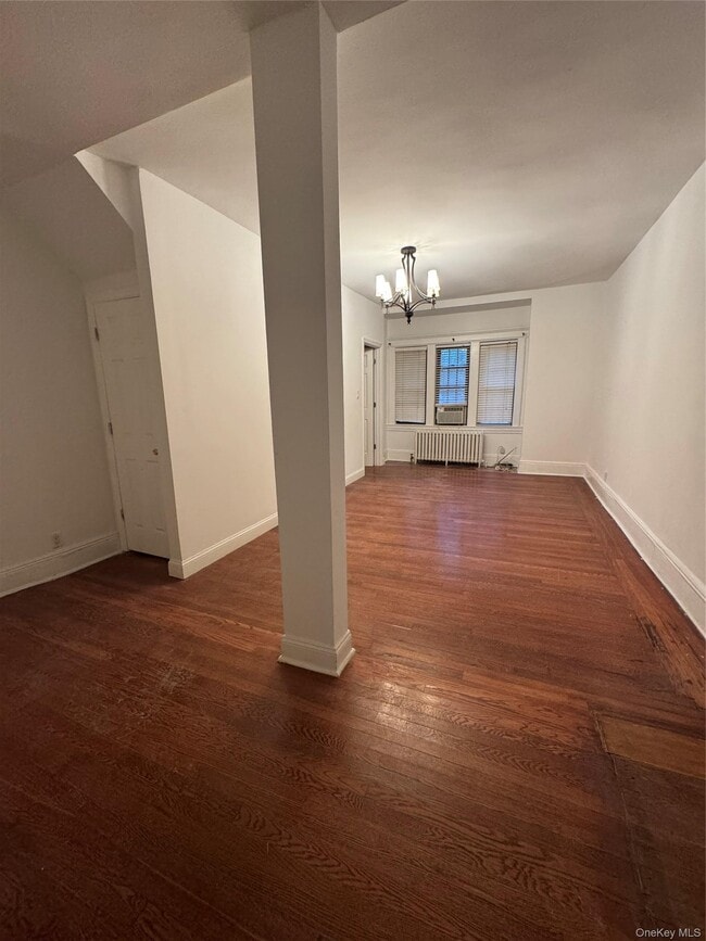 160-08 12th Rd