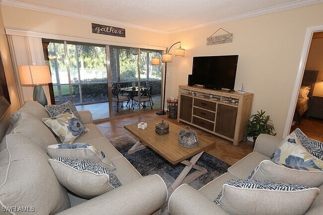 Photo - 820 Ketch Dr Unit 2