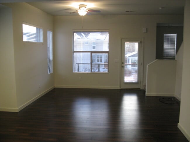2420 Uinta St