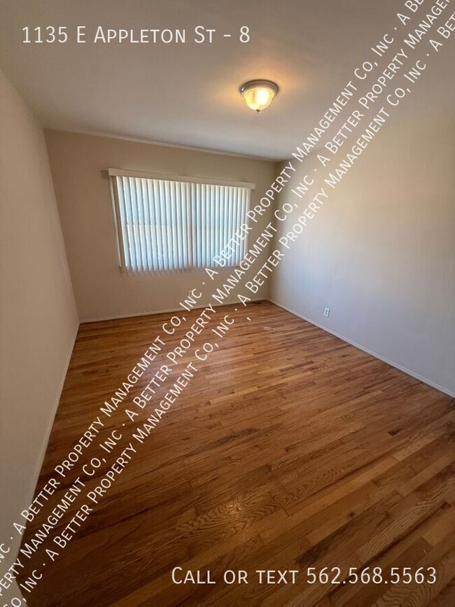Photo - 1135 E Appleton St Unidad 8