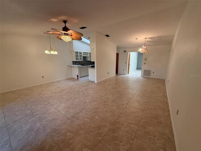 Photo - 26186 Northern Cross Rd Unidad 1B