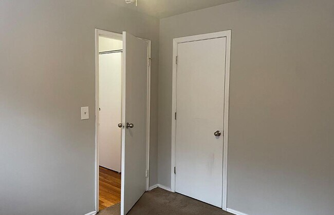 Photo - 558 Lowell Ave Unidad 558-09