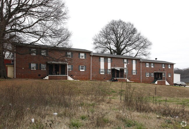 Photo - Experience Stylish Urban Living in the hea...