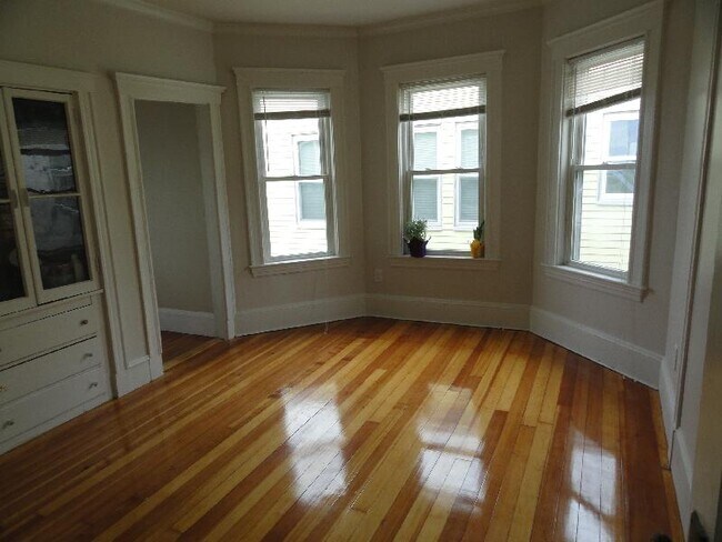 Photo - 101 Heath St Unit 2