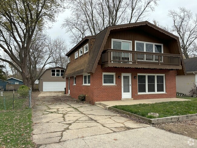 Building Photo - 103 Greenfield Ave Rental